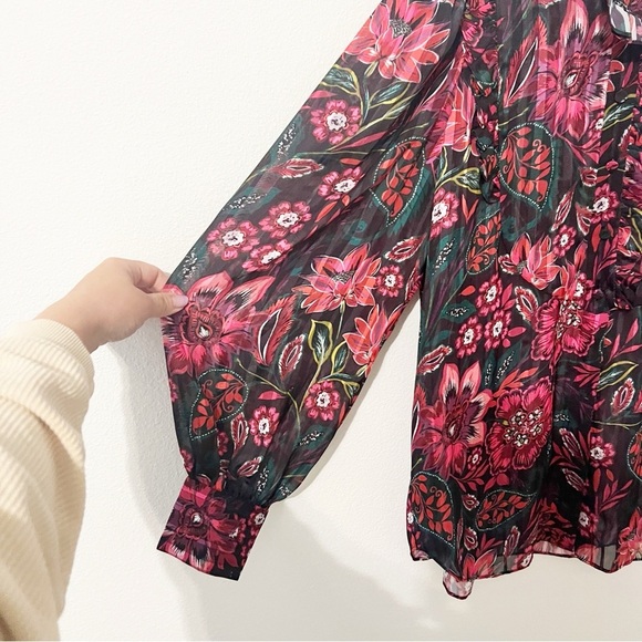 REVOLVE X DIVINE HERITAGE BIB FRONT WITH RUFFLE BLOUSE Top Pink Medium M - Picture 6 of 7